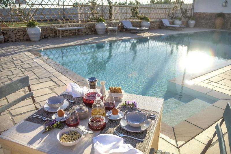 Masseria Le Mandorle Ugento Bagian luar foto