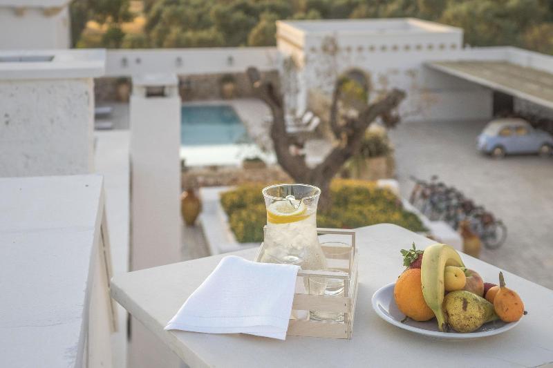 Masseria Le Mandorle Ugento Bagian luar foto
