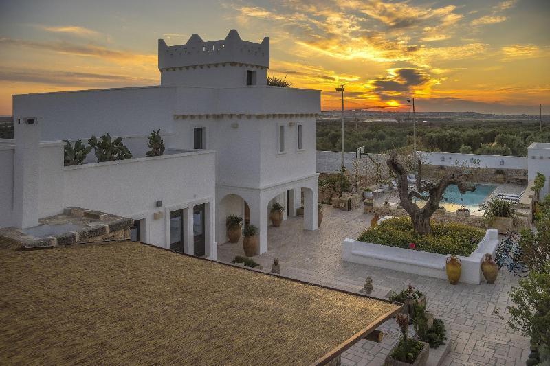 Masseria Le Mandorle Ugento Bagian luar foto