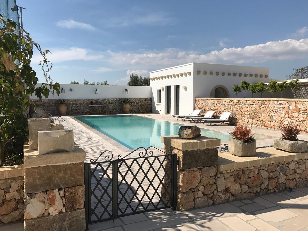 Masseria Le Mandorle Ugento Bagian luar foto