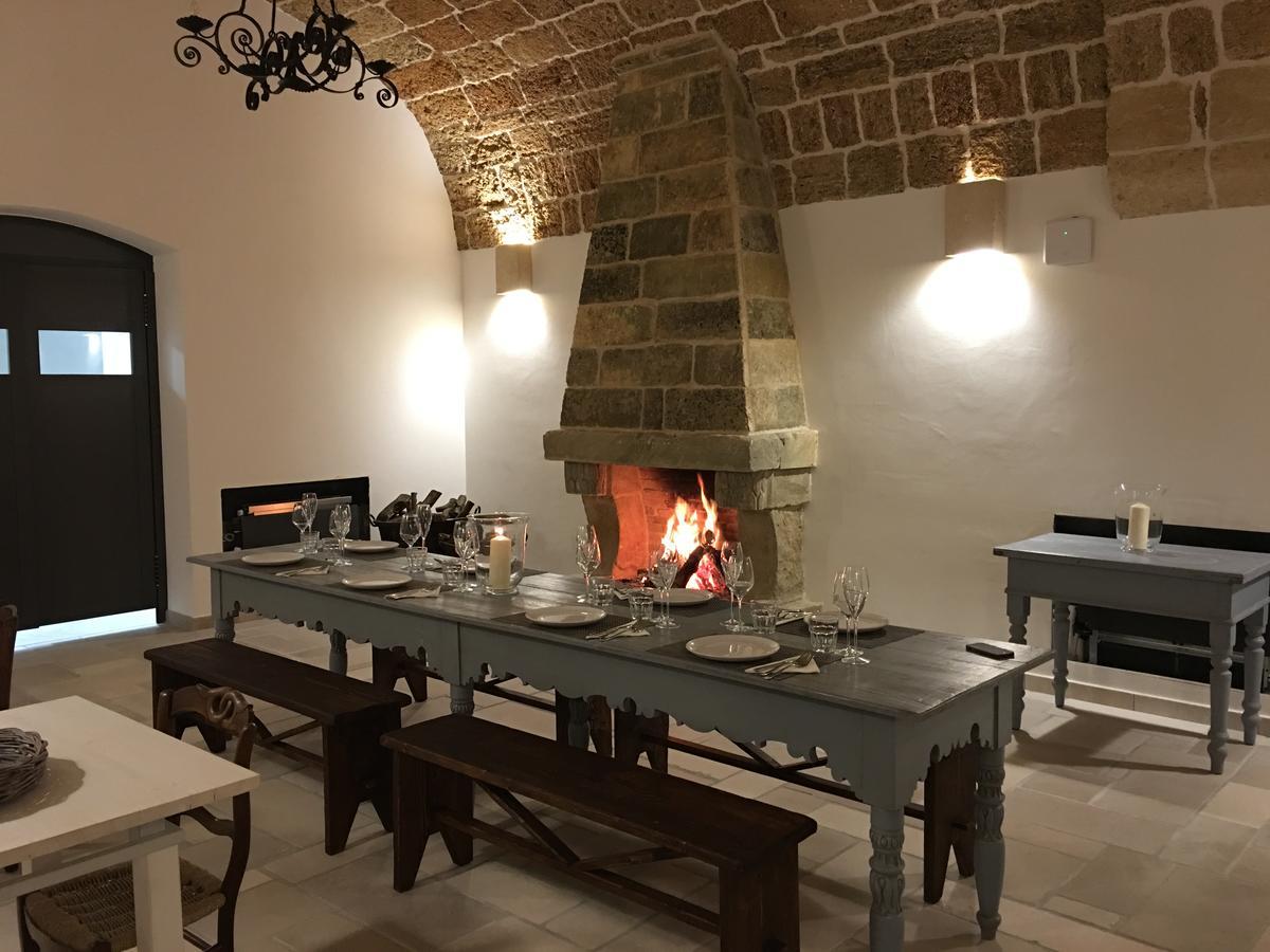 Masseria Le Mandorle Ugento Bagian luar foto