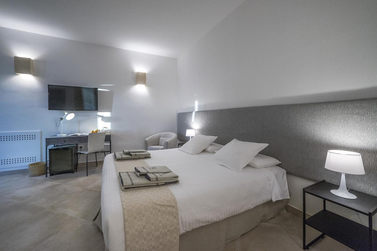 Masseria Le Mandorle Ugento Bagian luar foto