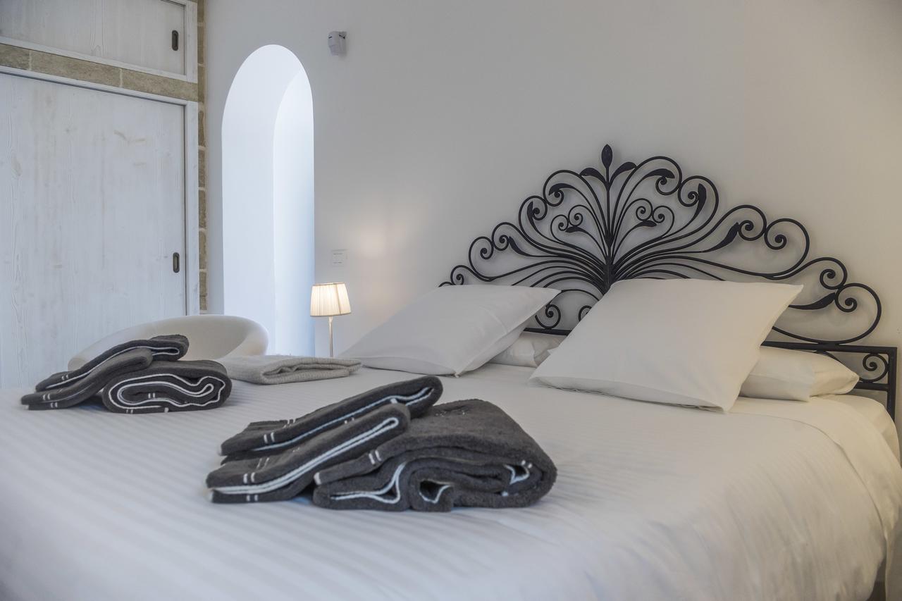 Masseria Le Mandorle Ugento Bagian luar foto