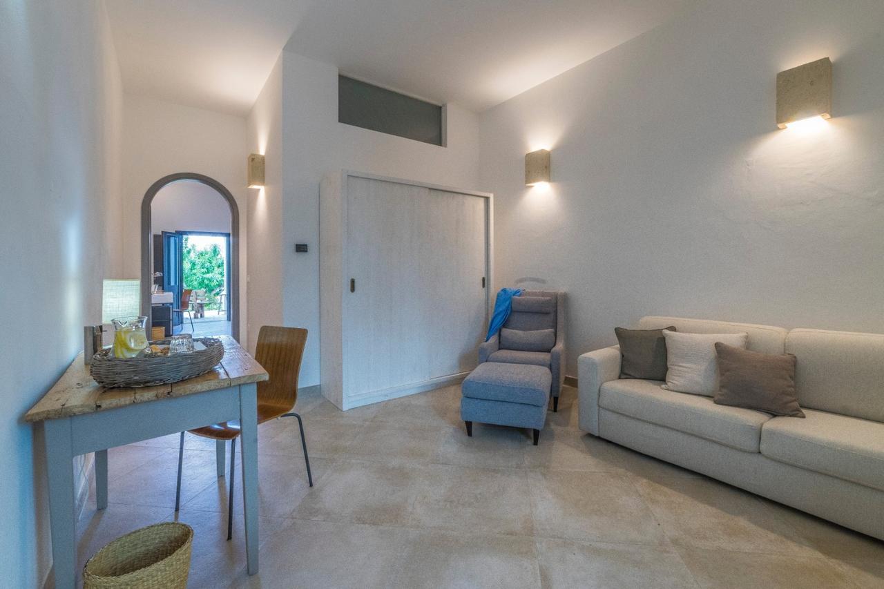 Masseria Le Mandorle Ugento Bagian luar foto